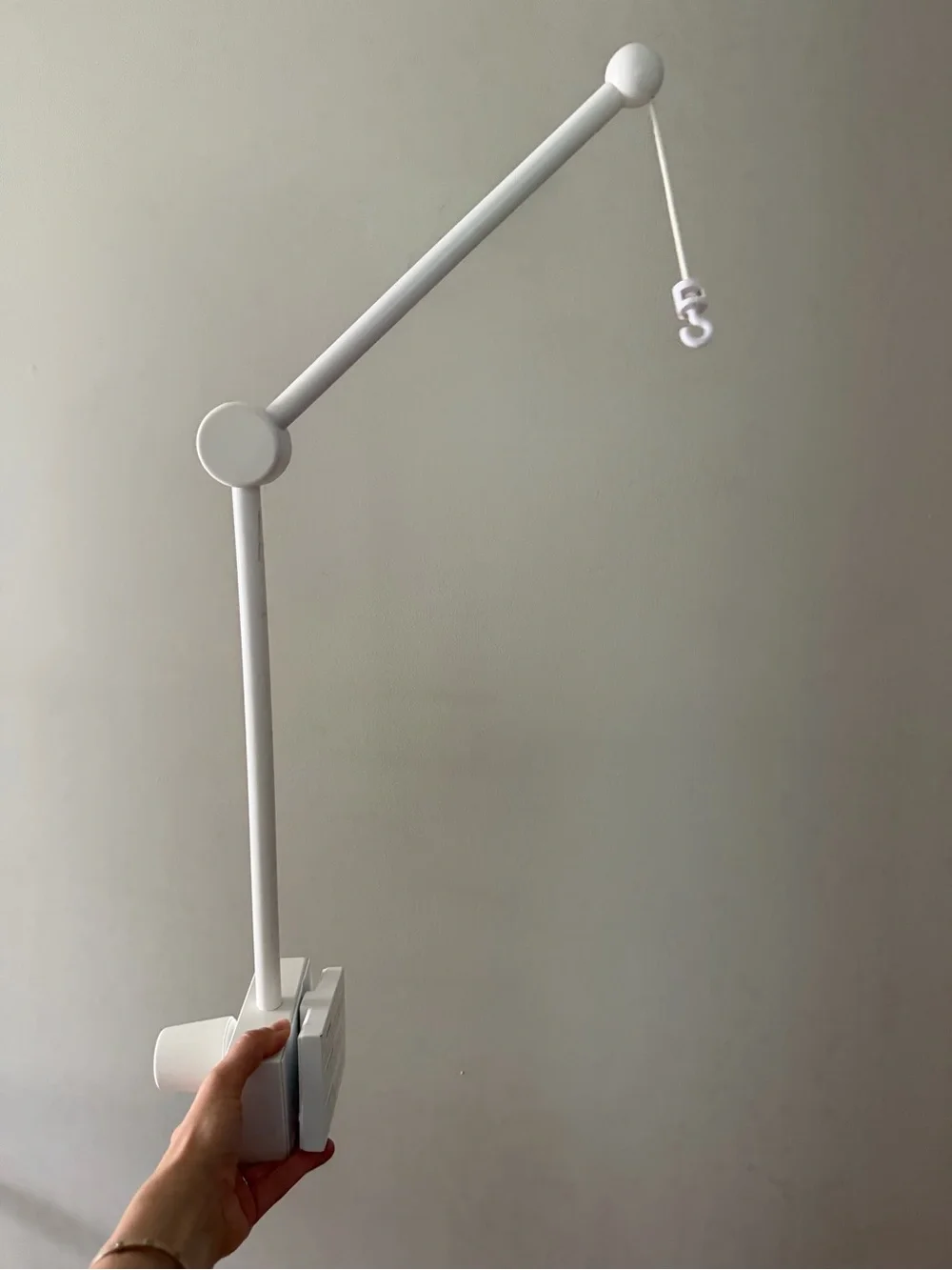 Pottery Barn crib Mobil arm